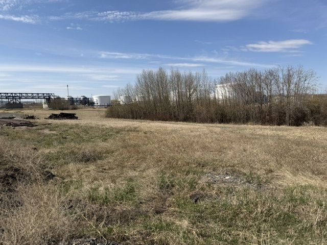 SE-8-53-23-4, Strathcona County